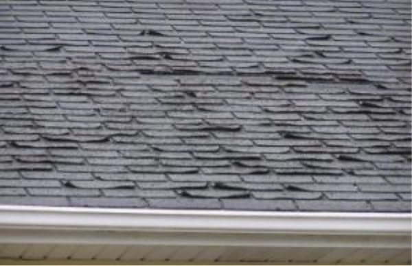 When It's Time to Replace a Roof (And How to Tell) When It's Time to Replace a Roof (And How to Tell)