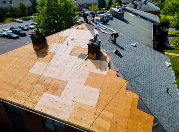 Navigating Roofing Insurance Claims and What to Expect Navigating Roofing Insurance Claims and What to Expect